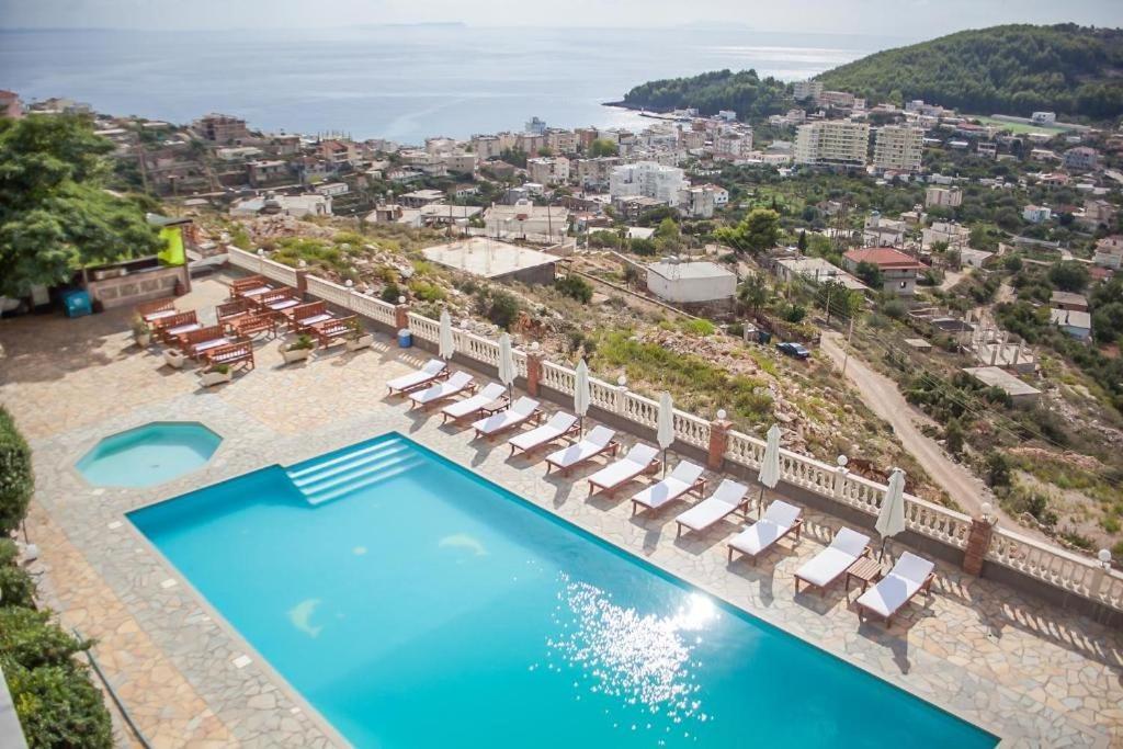 Lovely View Apartments Himare Buitenkant foto